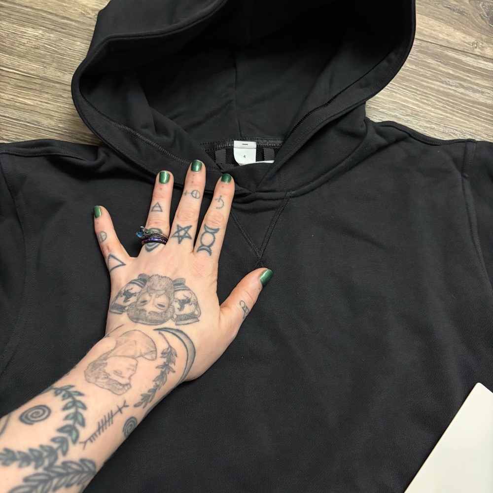 NWT Lululemon All Yours Hoodie *Terry (Black) Size 4 - Picture 5 of 7